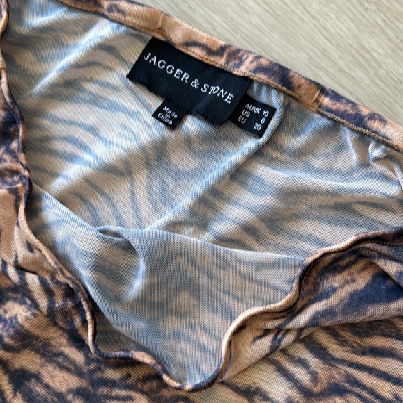 Jagger & Stone US 6 Sheer Cheetah Form Fitted Pencil Skirt - Picture 3 of 4